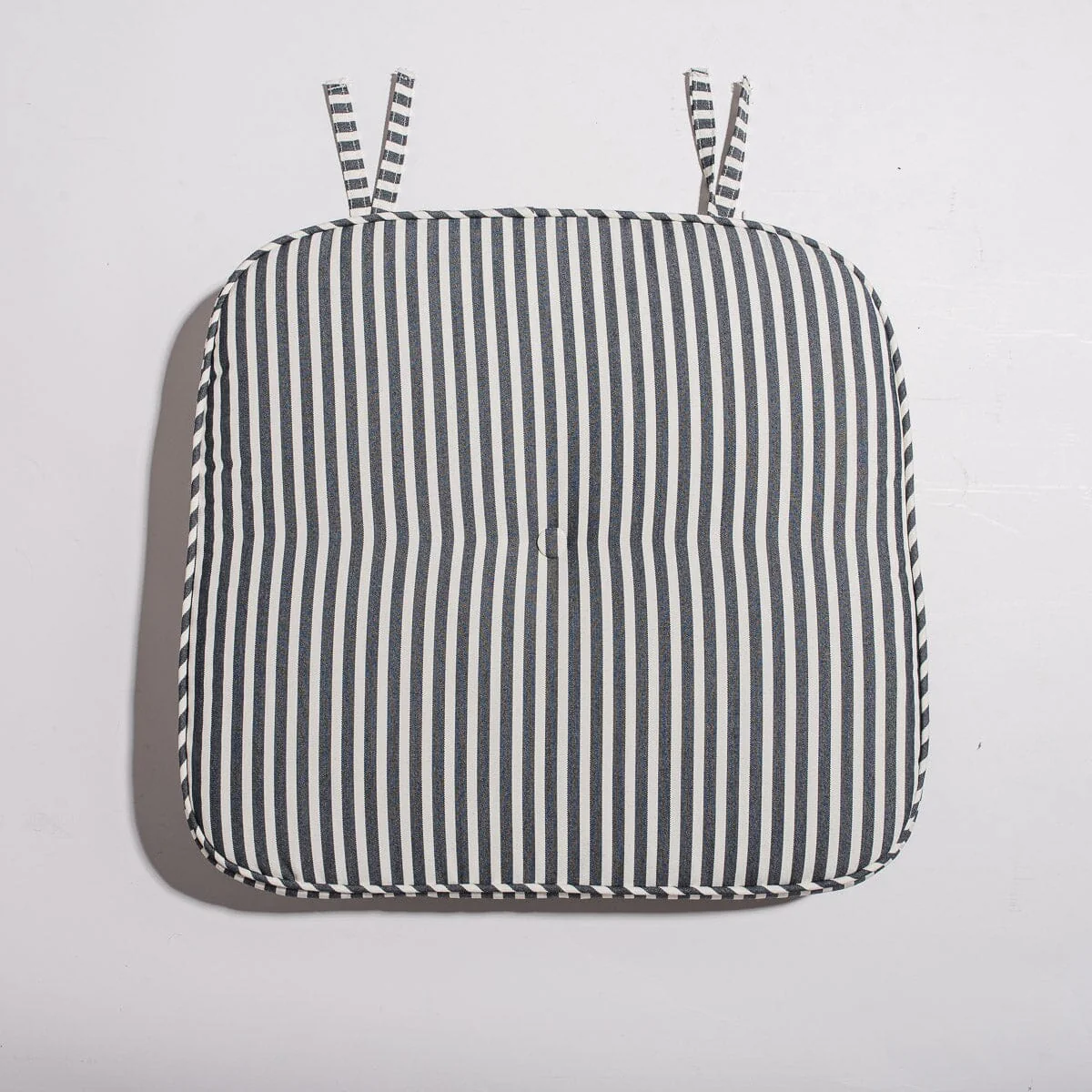 The Al Fresco Dining Chair & Cushion - Image 3