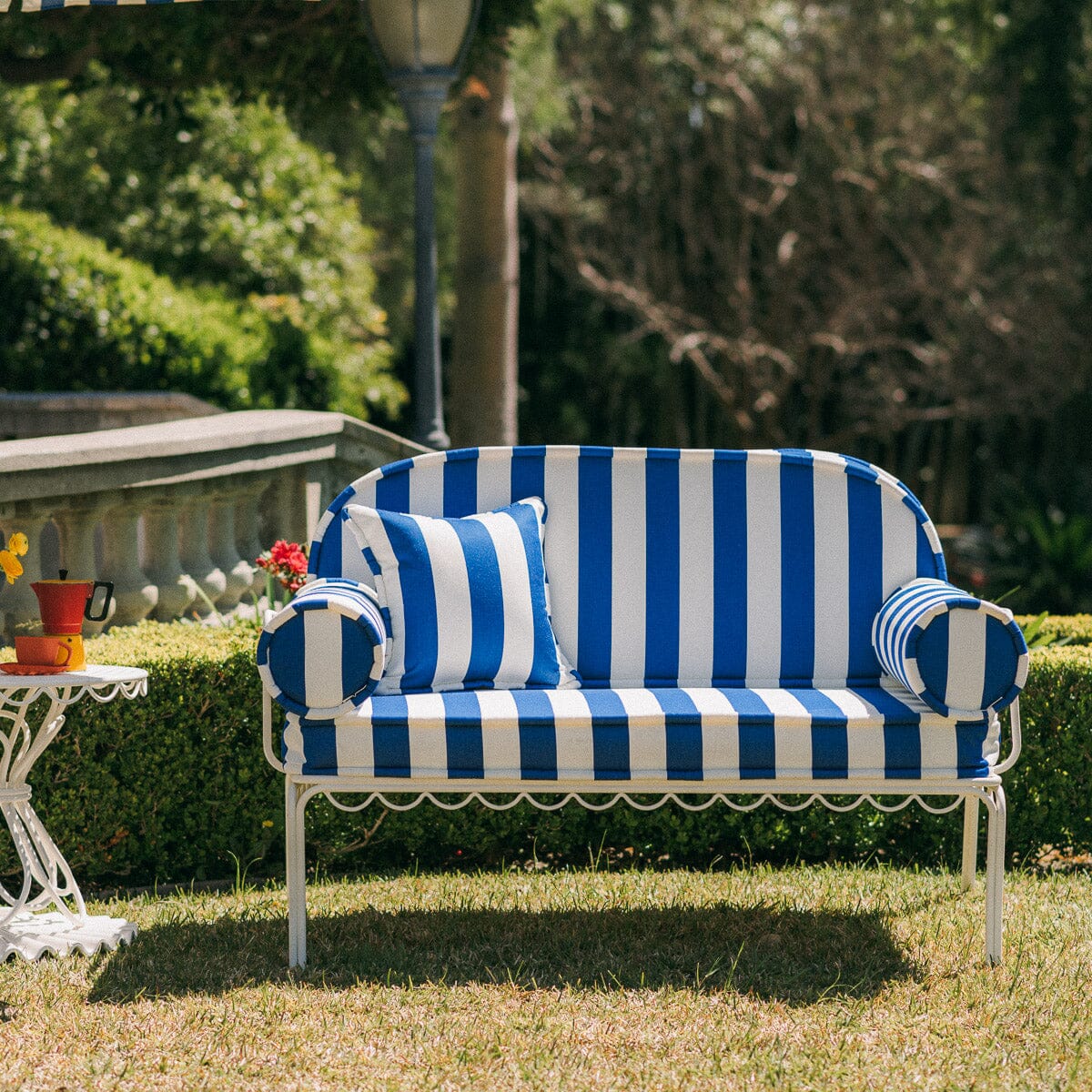 The Al Fresco Love Seat - Image 2