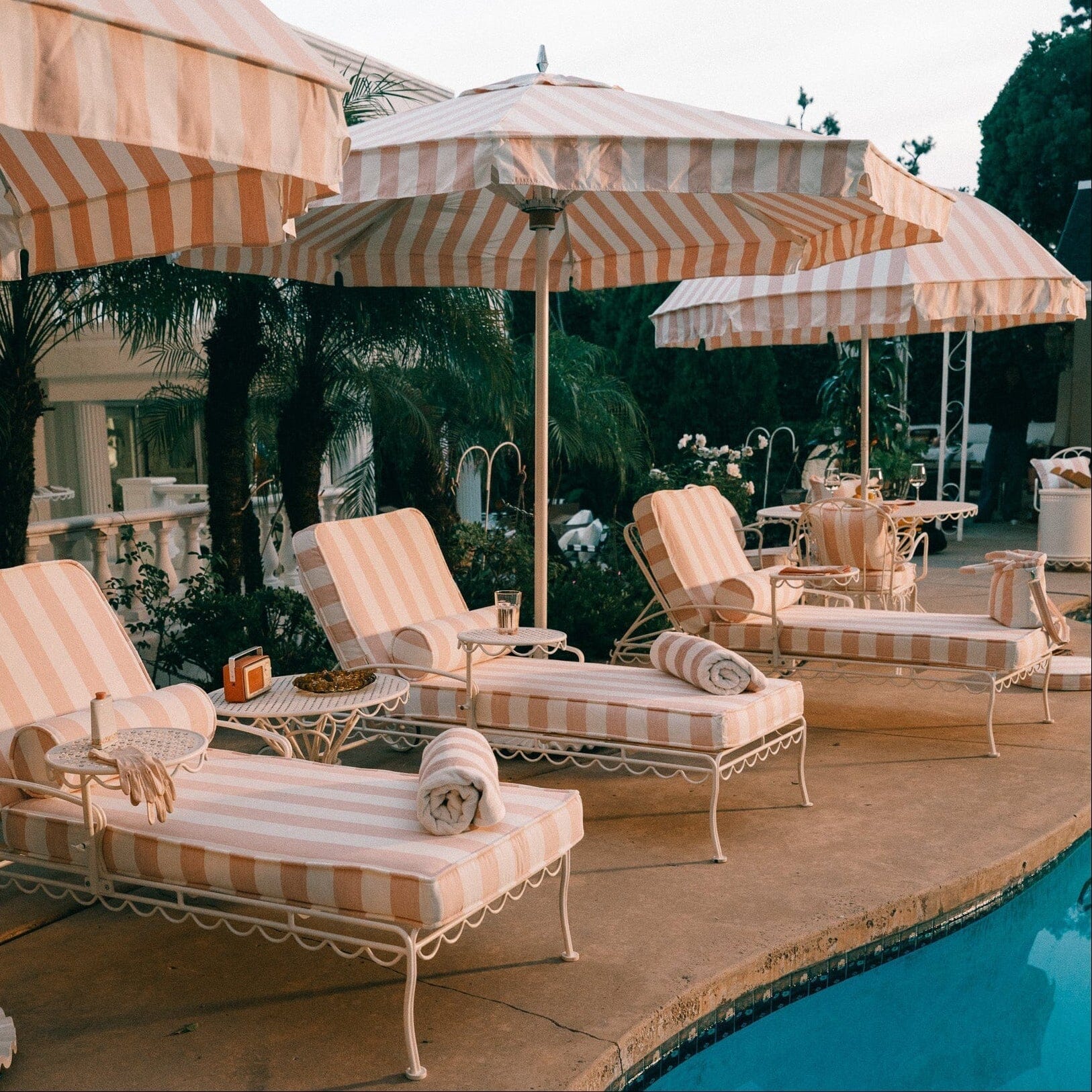 The Al Fresco Sun Lounger - Image 2