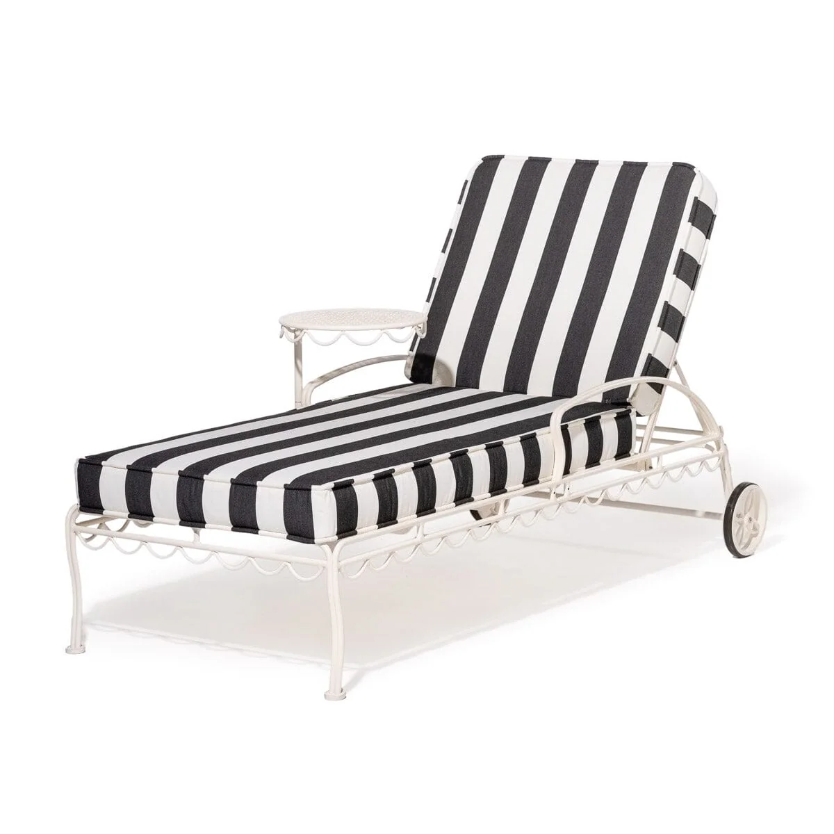 The Al Fresco Sun Lounger
