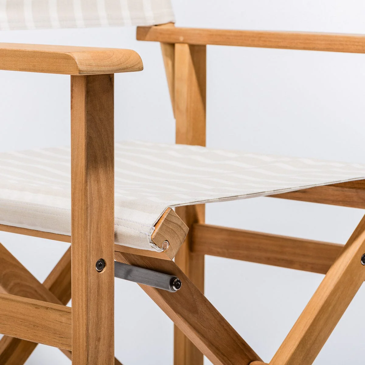 The Directors Chair - Image 4