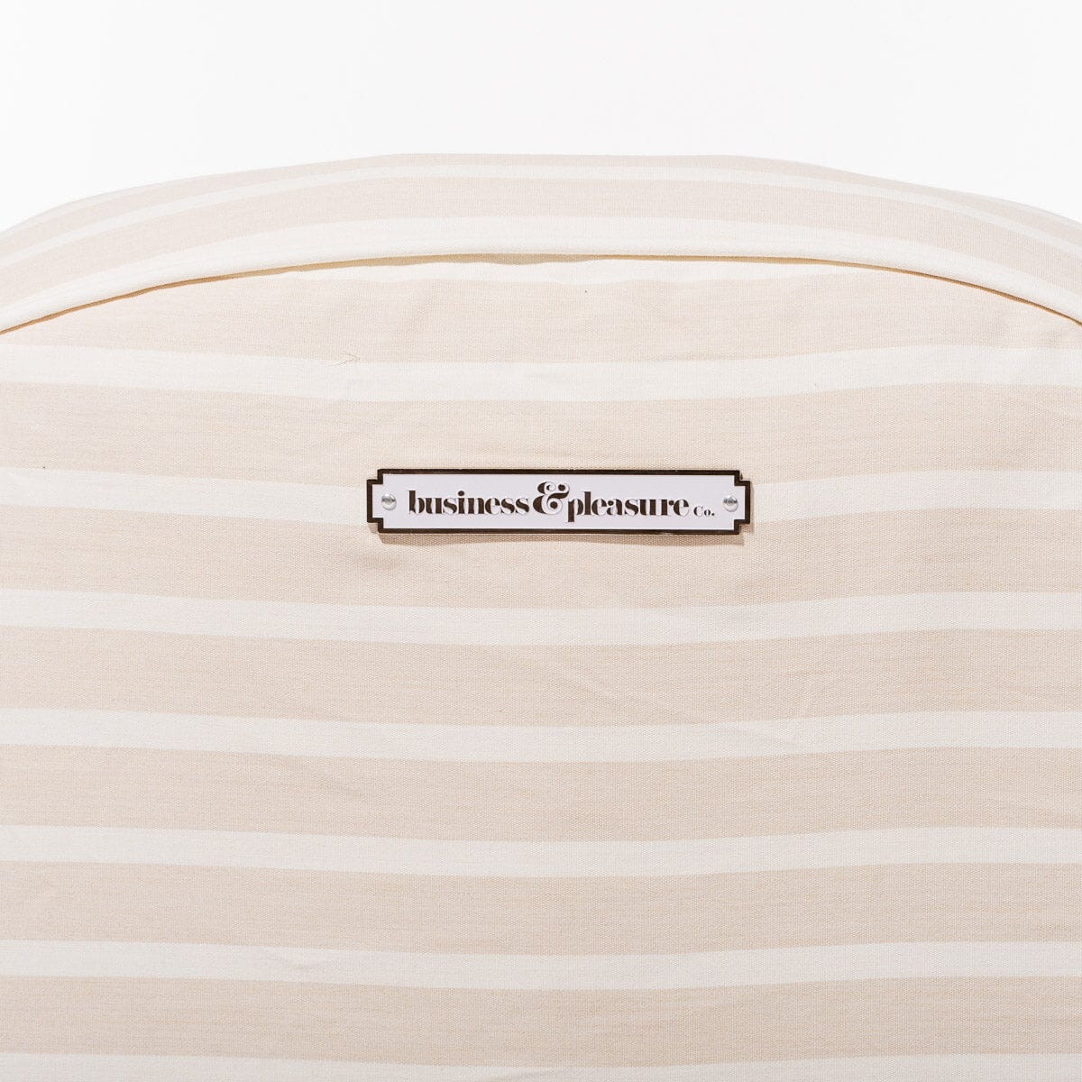 The Pool Lounger - Image 5