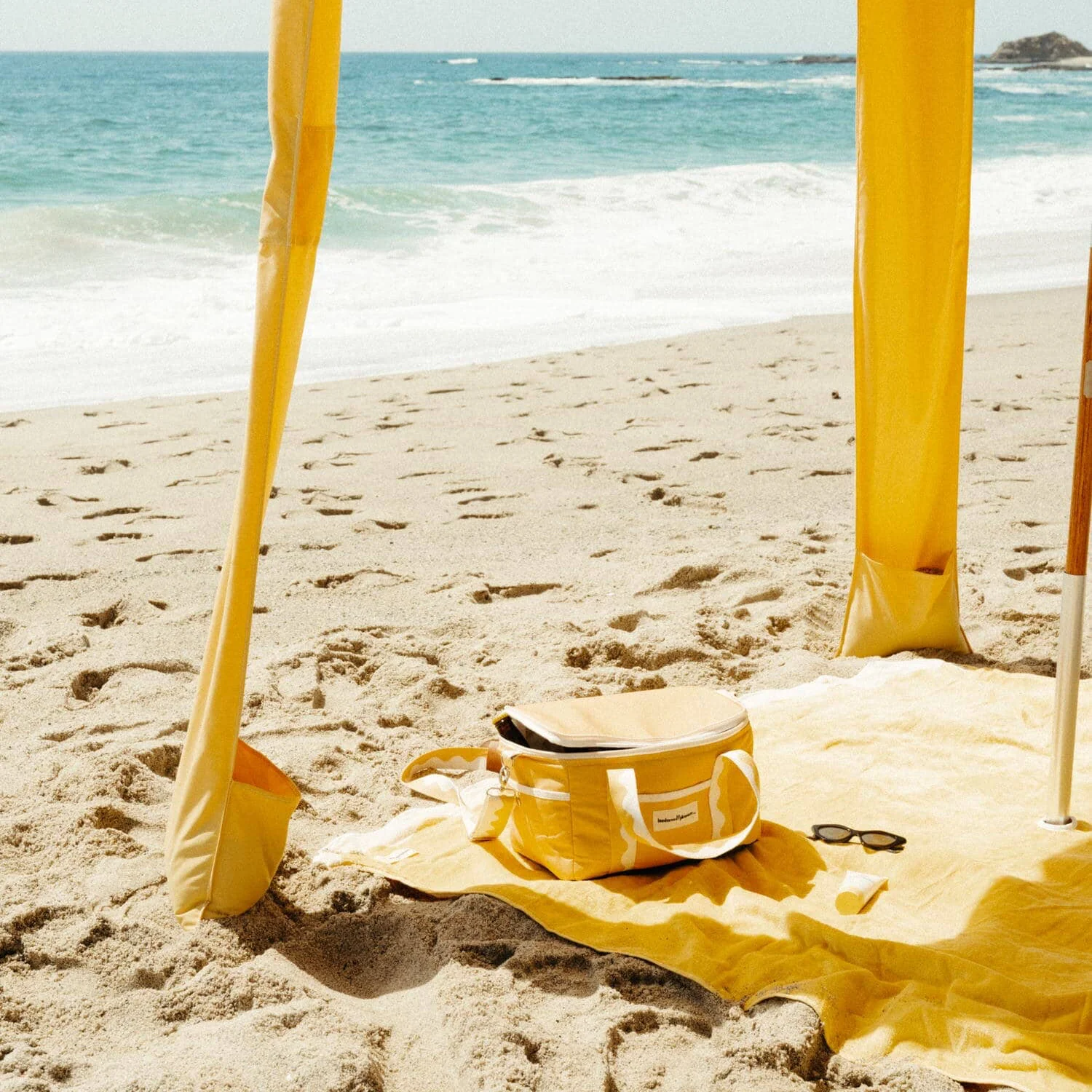 The Beach Blanket - Image 8