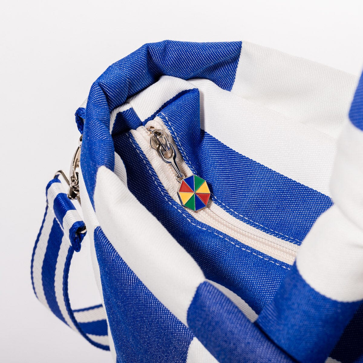 The Cloud Cooler Tote Bag - Image 7