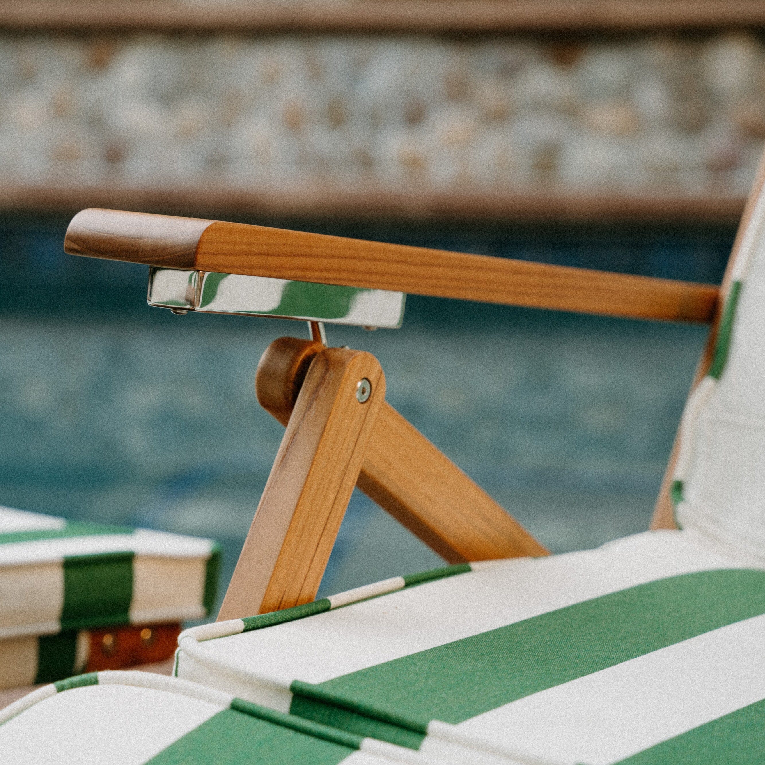 The Club Chair - Image 12