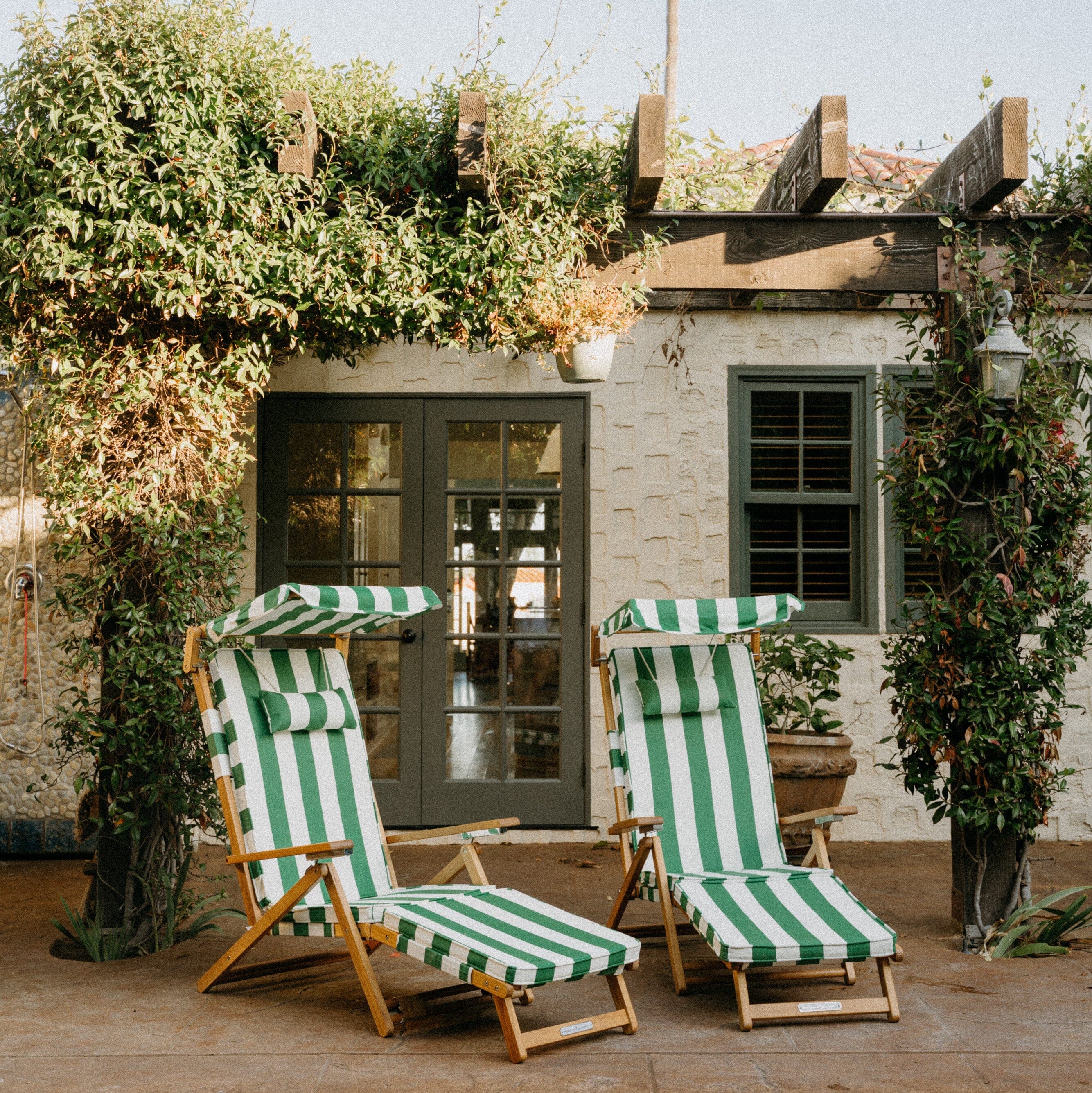 The Club Chair - Image 2