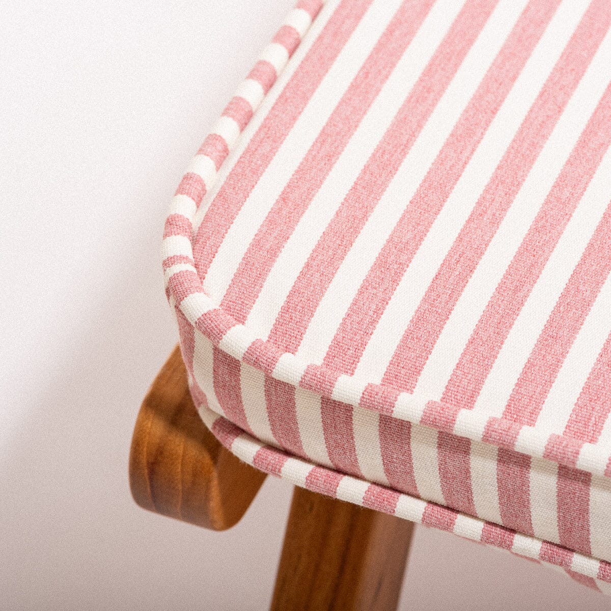 The Club Chair - Image 11