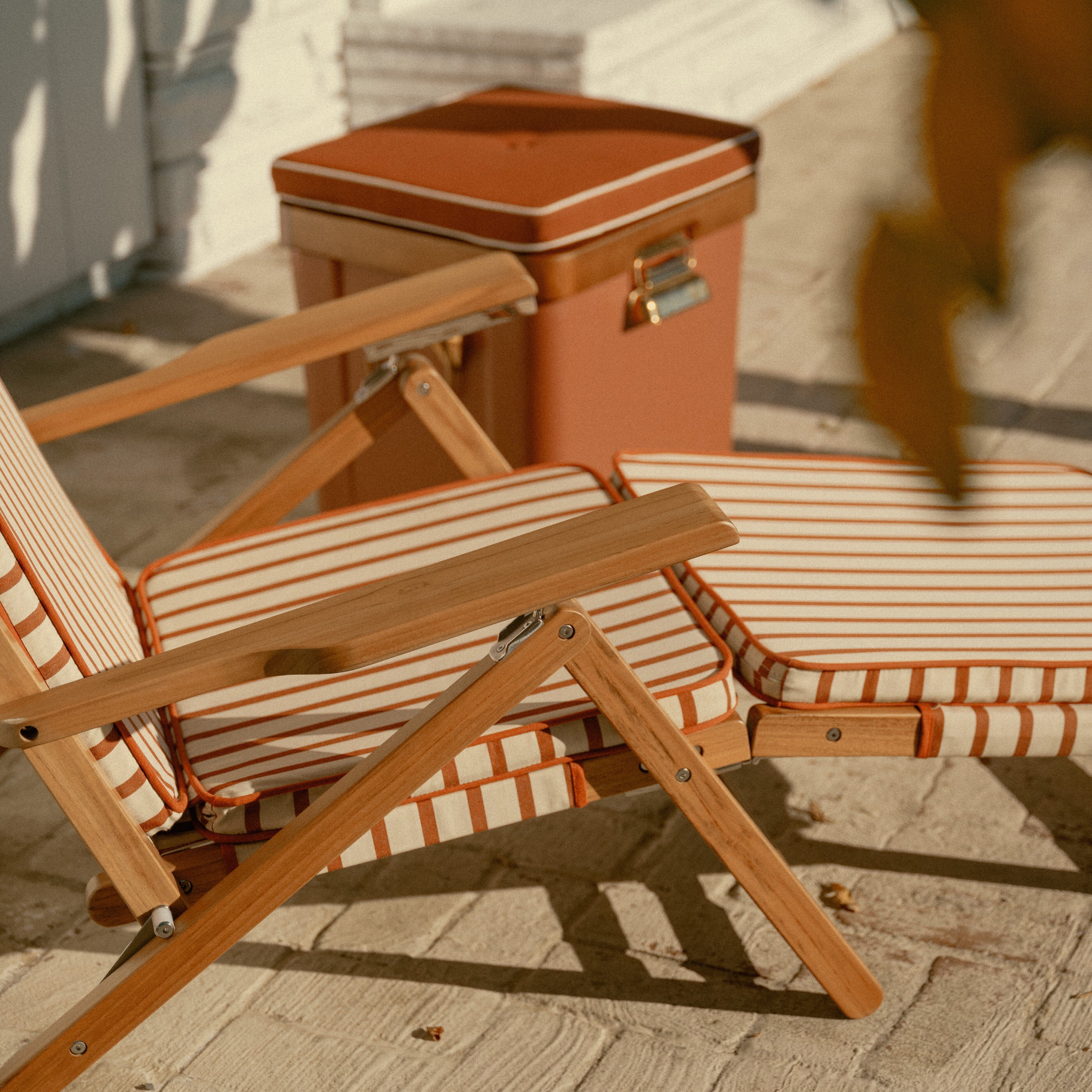 The Club Chair - Image 12
