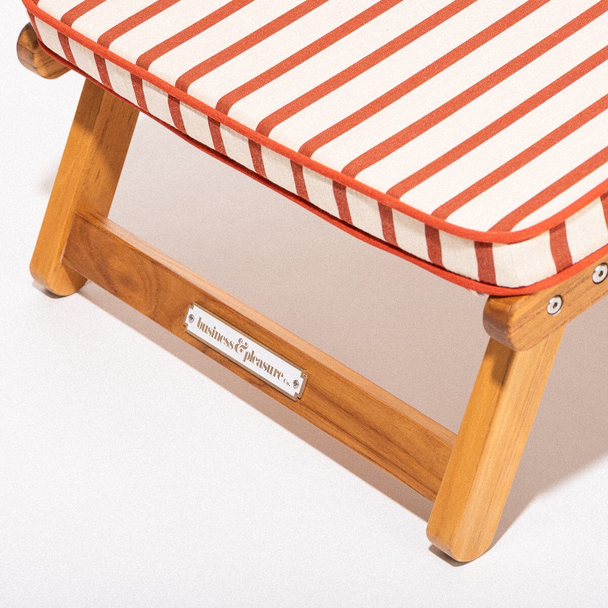 The Club Chair - Image 6