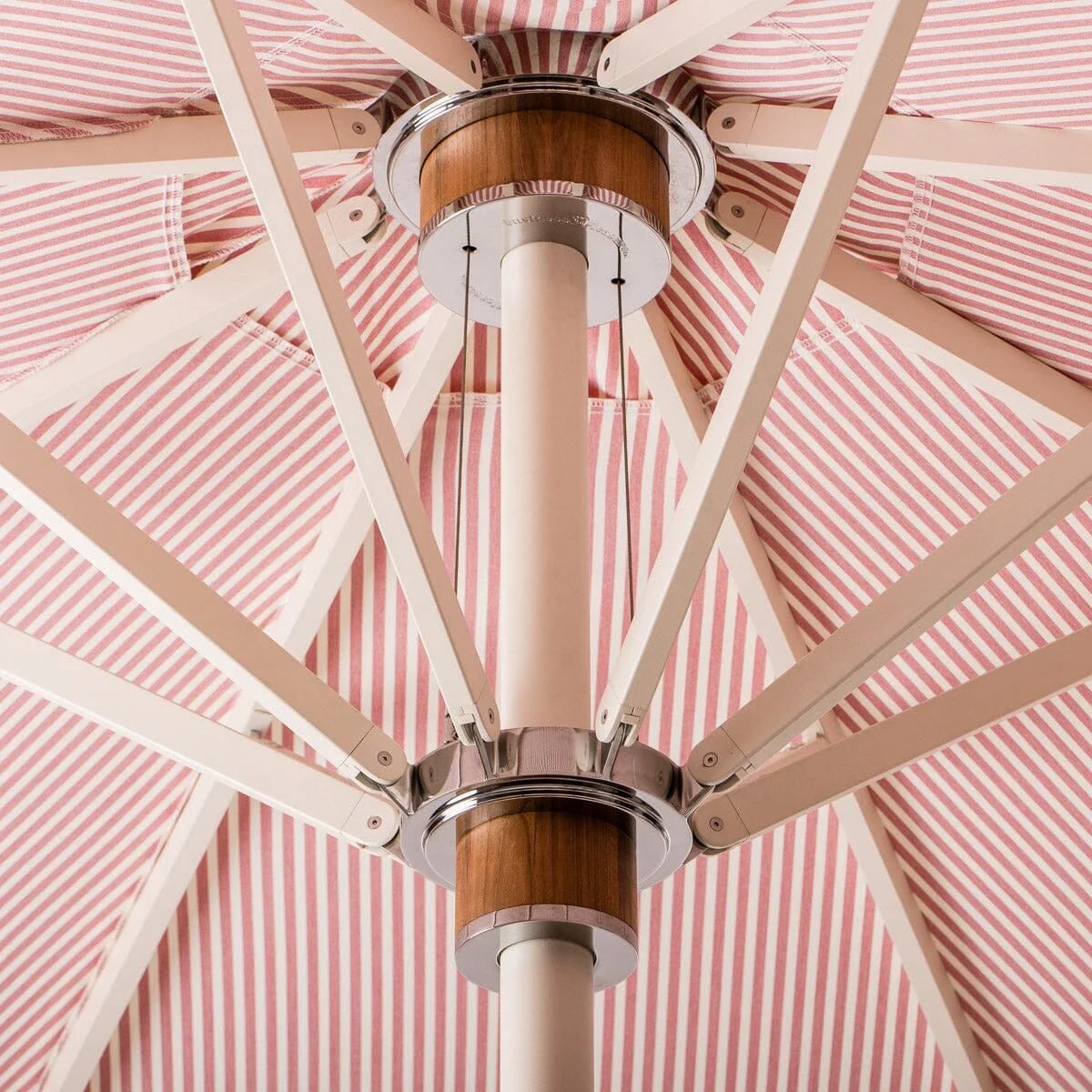 The Resort Market Umbrella - Image 11