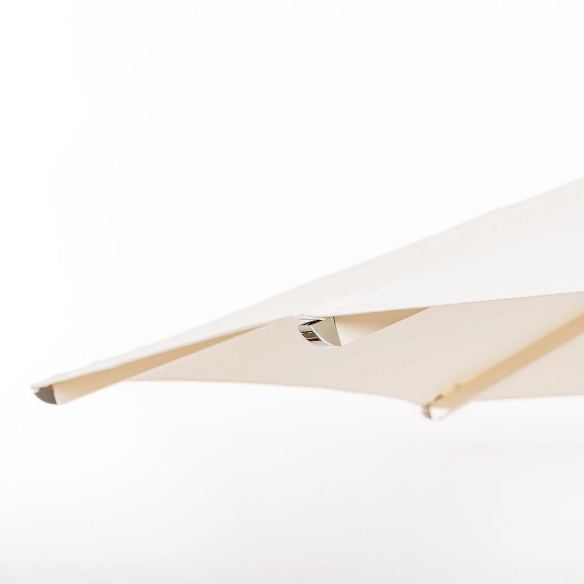 The Resort Market Umbrella - Image 12