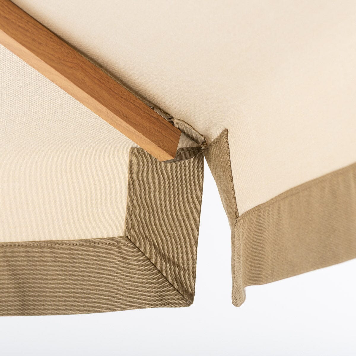 The Resort Market Umbrella x Jenni Kayne - Image 11