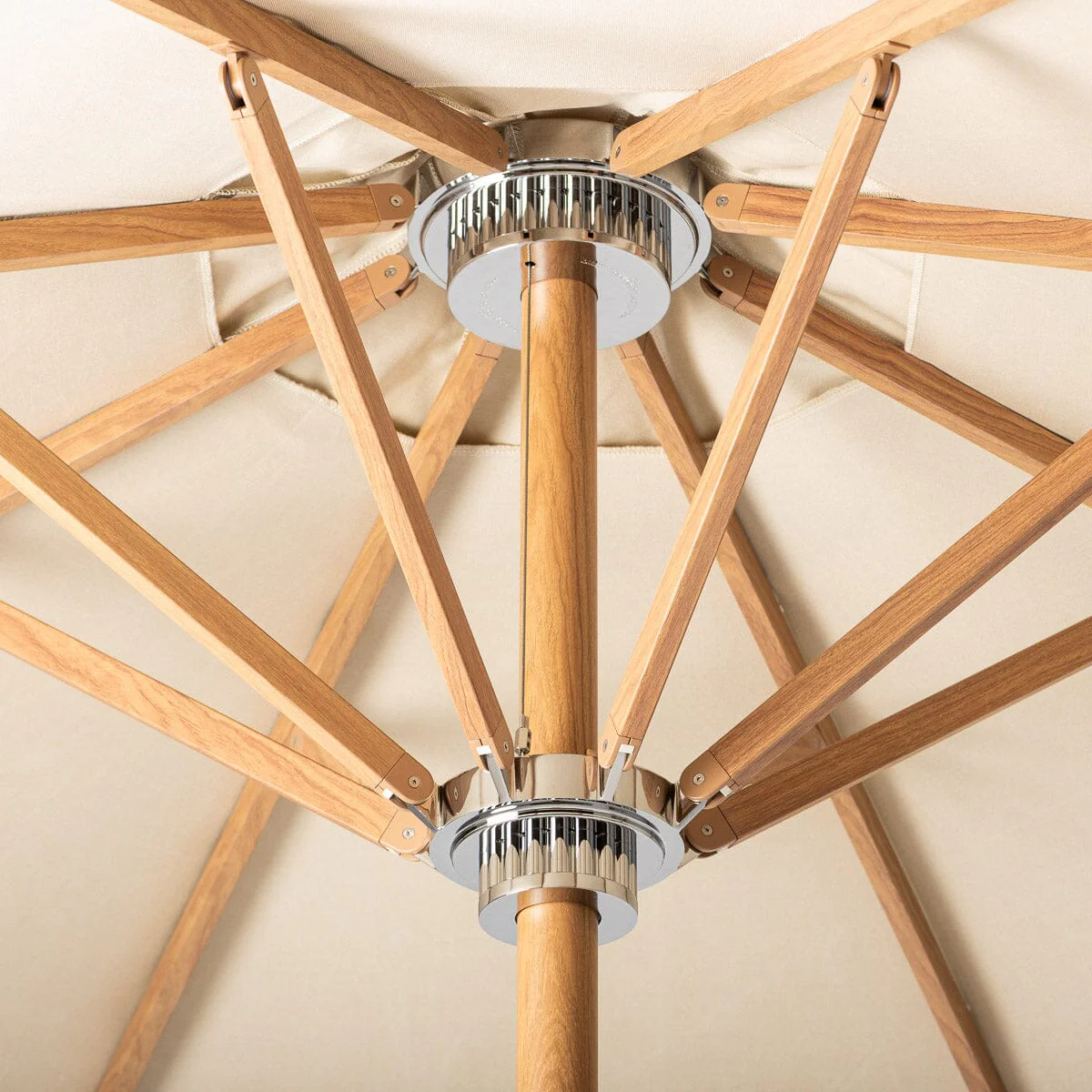 The Resort Market Umbrella x Jenni Kayne - Image 4