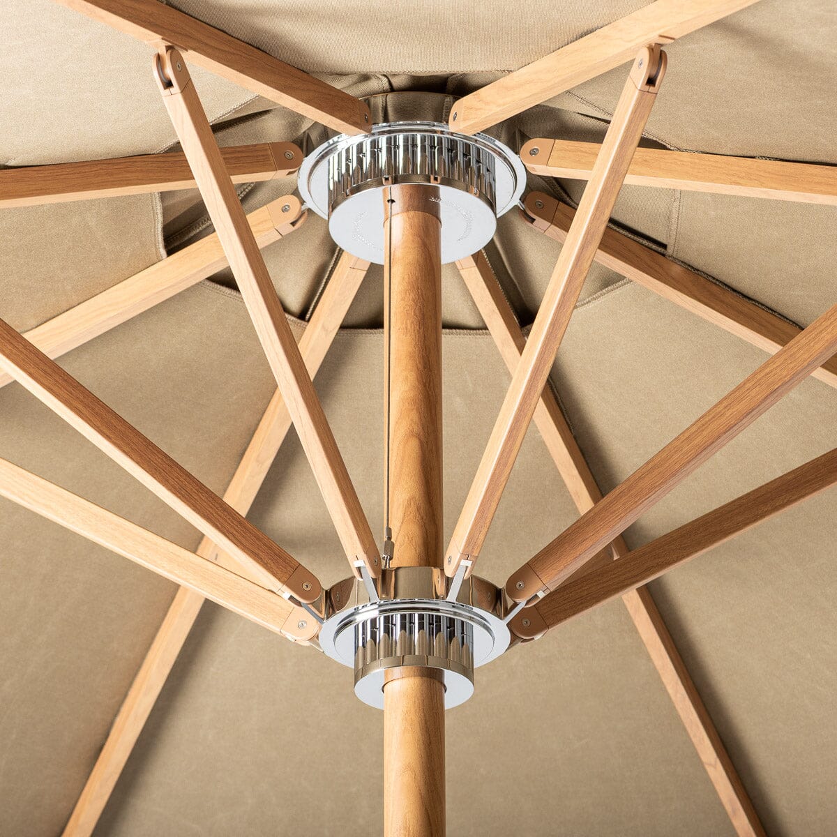 The Resort Market Umbrella x Jenni Kayne - Image 4