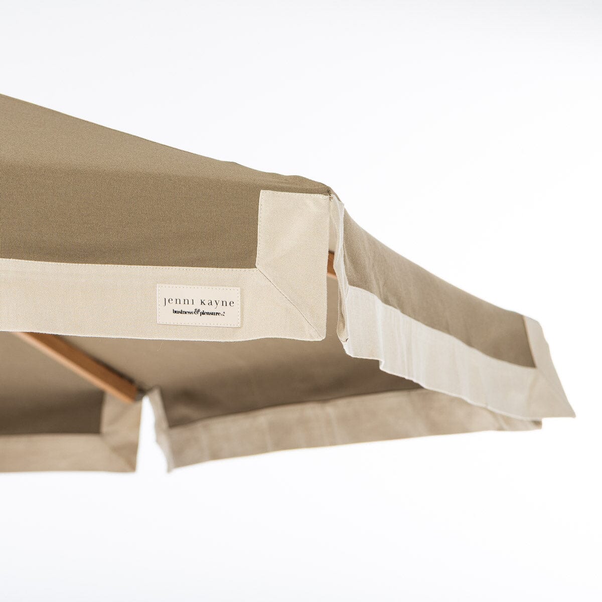 The Resort Market Umbrella x Jenni Kayne - Image 6