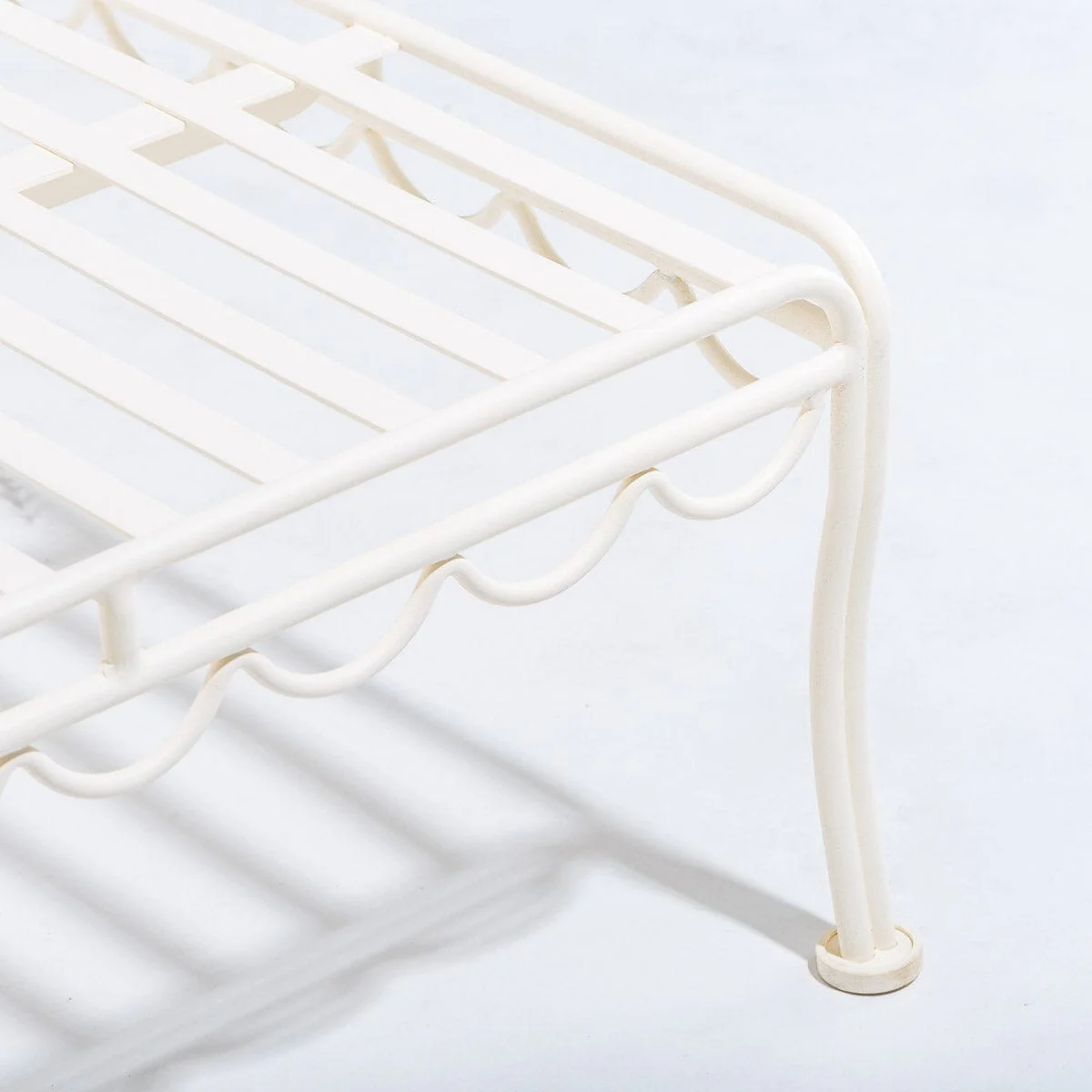 The Al Fresco Sun Lounger Frame - Image 8