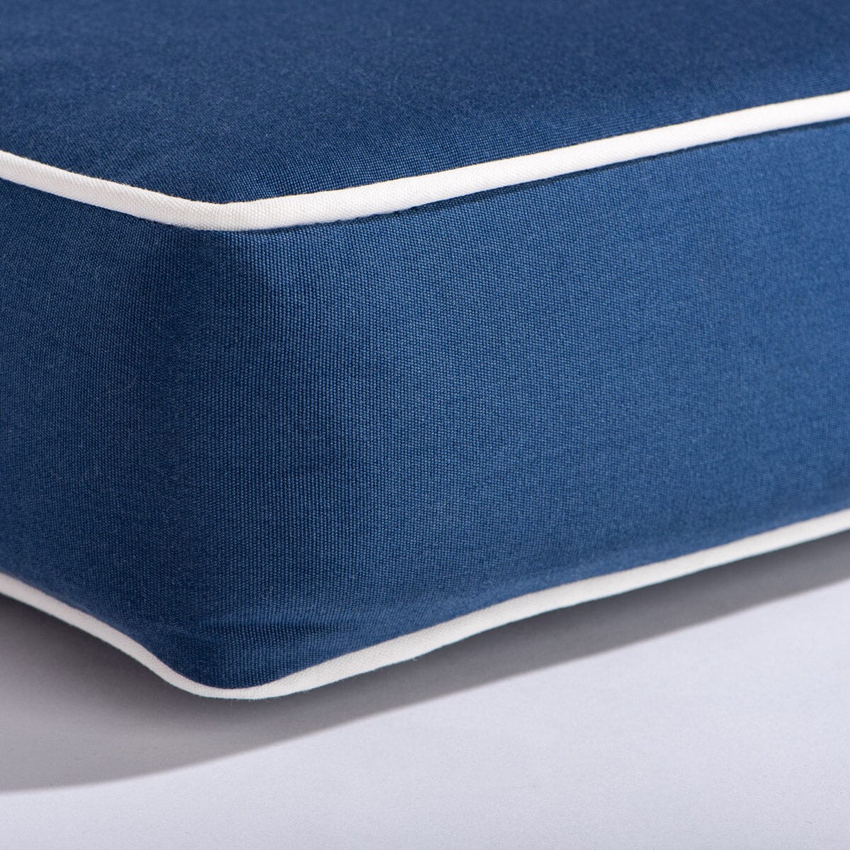 The Sun Lounger Slip Cover x Julia Berolzheimer - Image 5