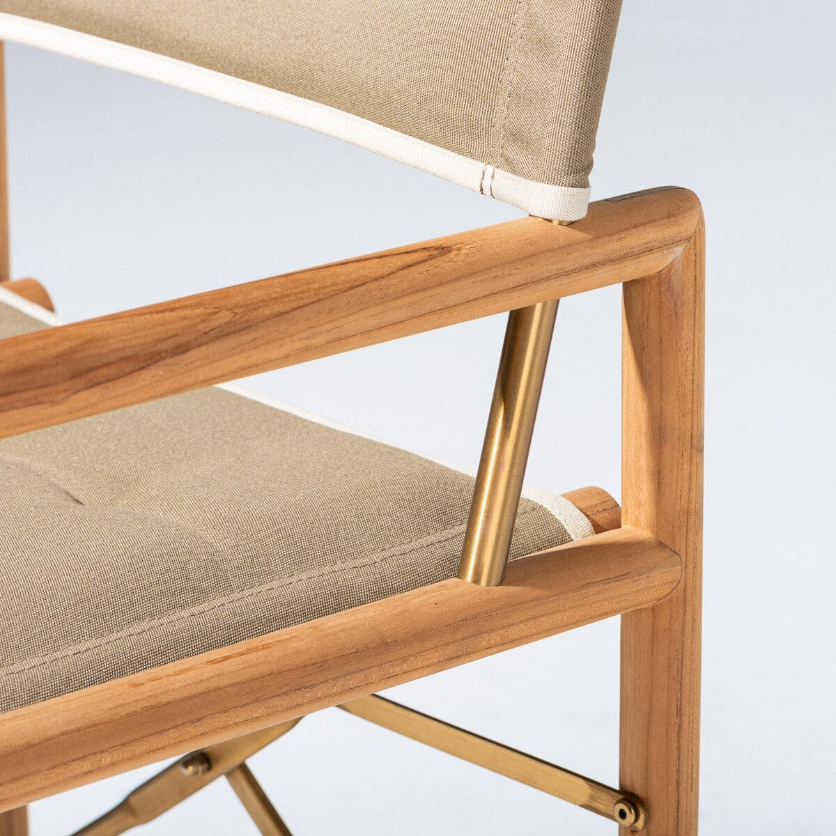 The WES Directors Chair x Jenni Kayne - Image 6