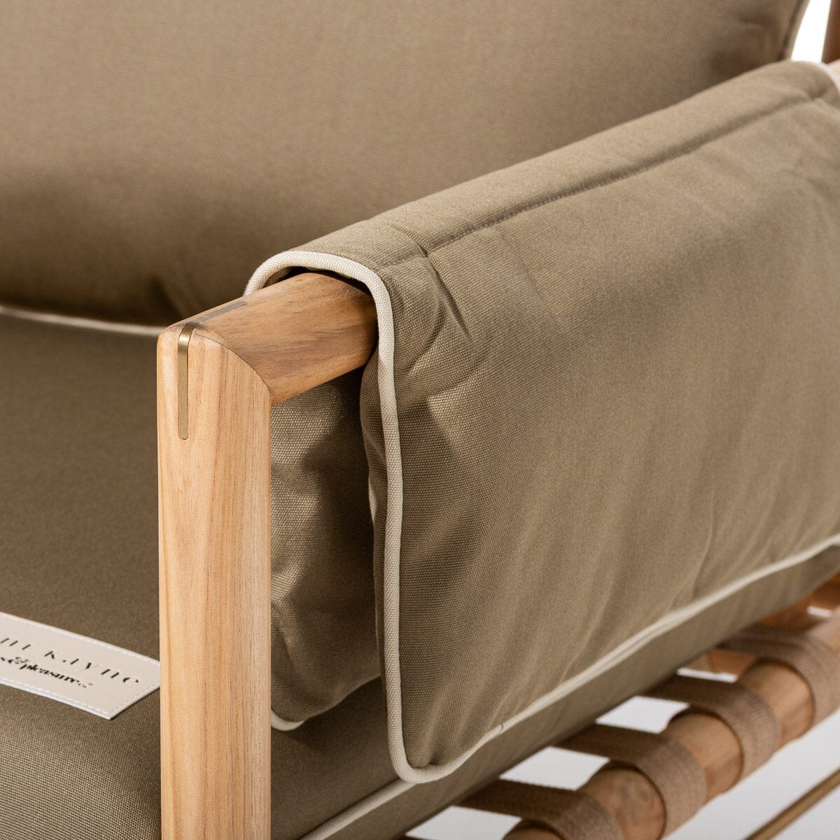 The WES Sofa x Jenni Kayne - Image 7