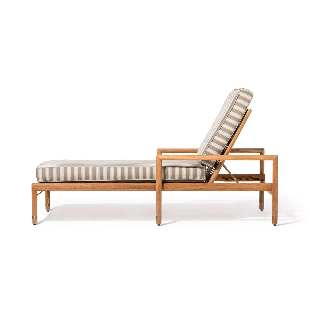 The WES Sun Lounger x Jenni Kayne - Image 3