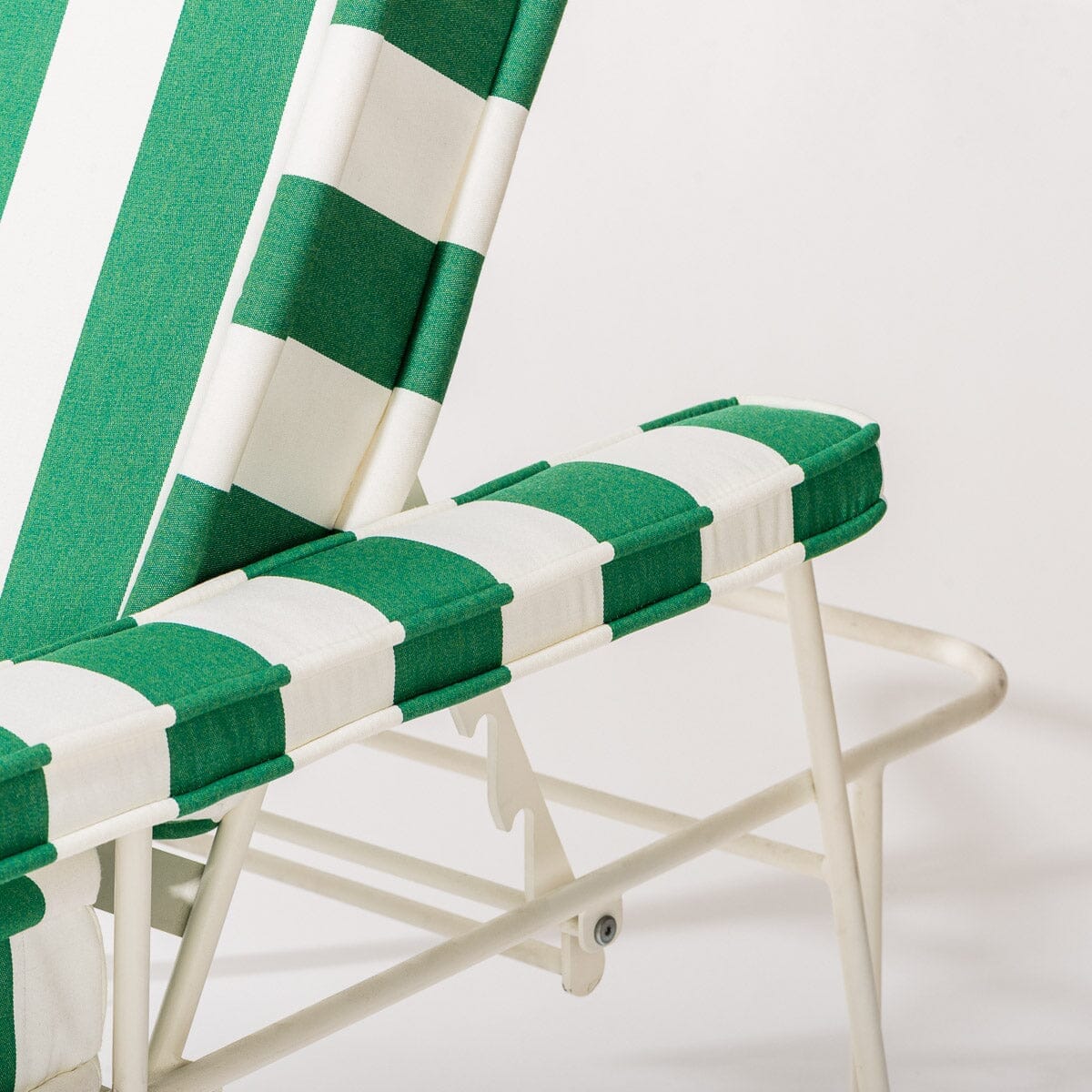 The Waterhouse Sun Lounger Armrest Set - Image 3