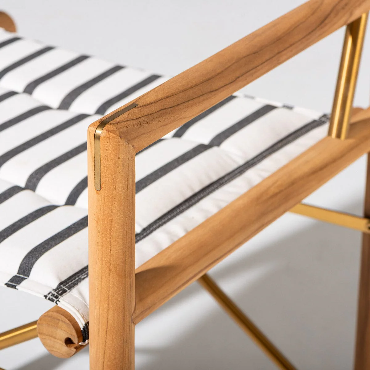 The WES Directors Chair - Image 4