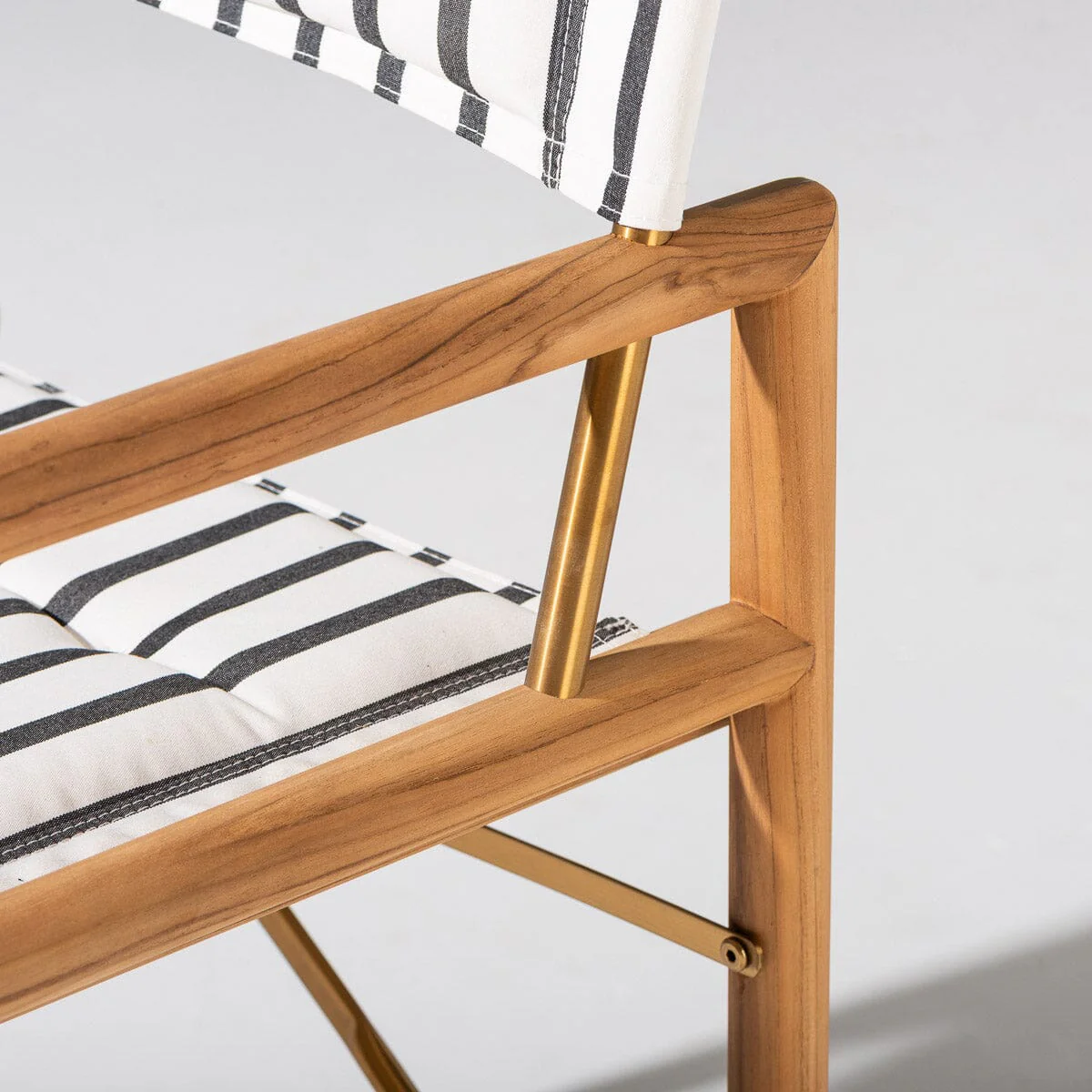 The WES Directors Chair - Image 5