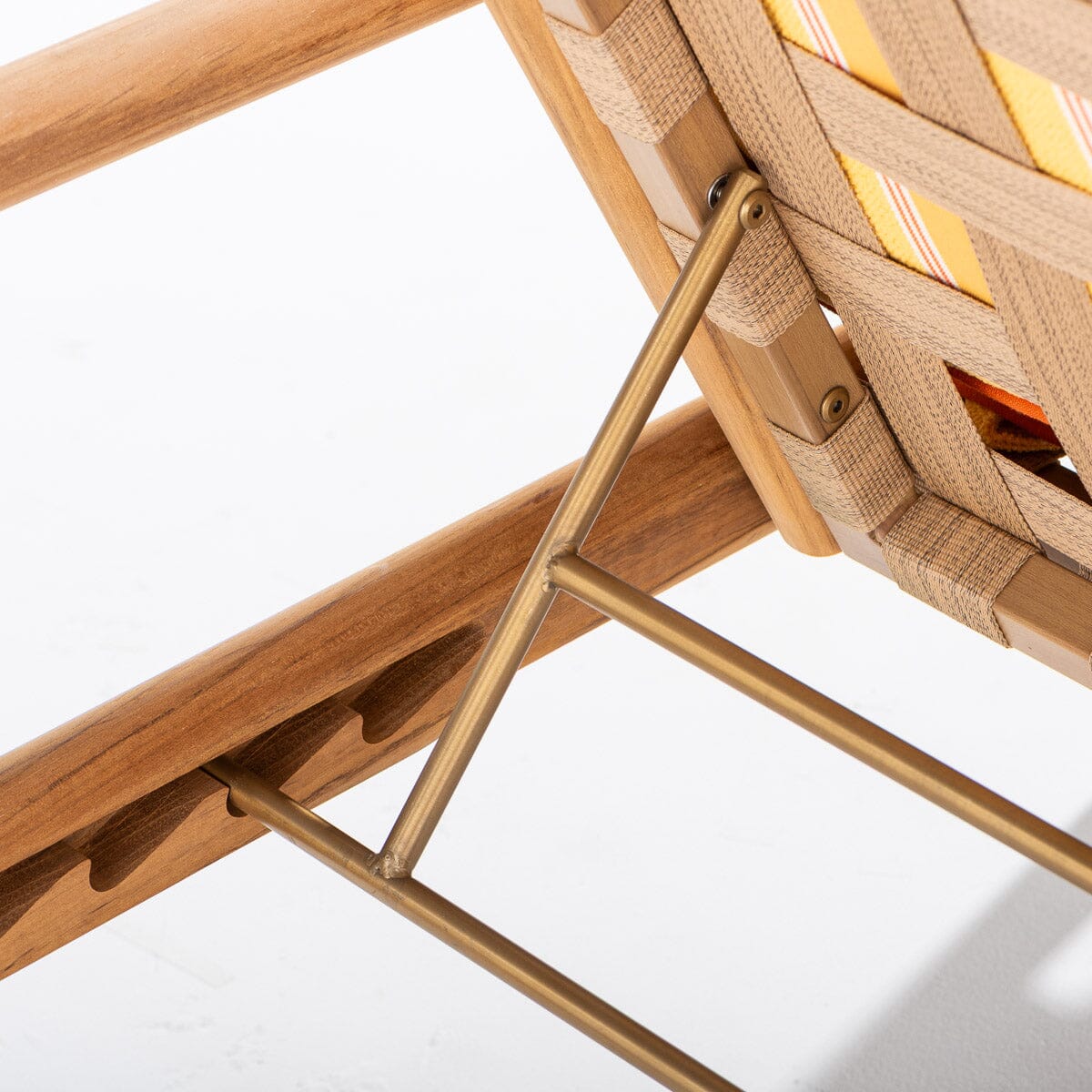 The WES Sun Lounger - Image 5